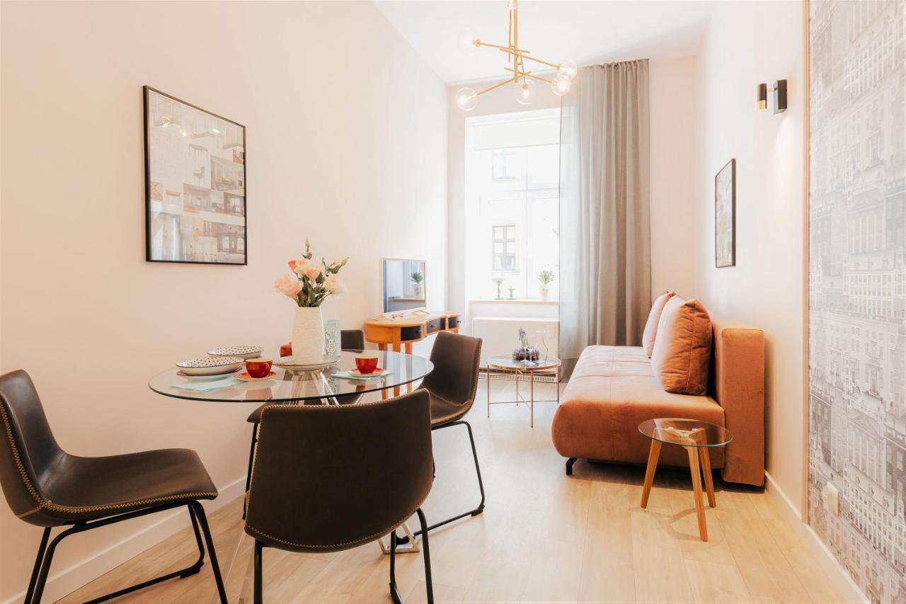 Delux Apartament Oldtown Kochanowskiego 30 Красков Екстериор снимка